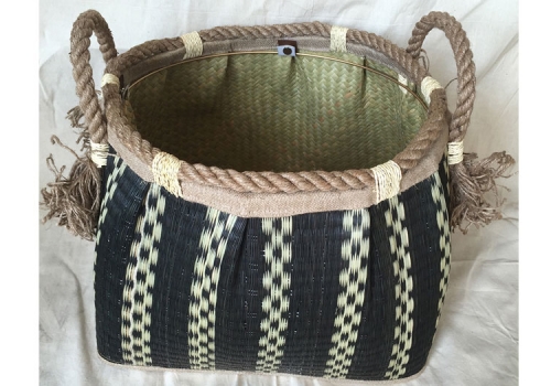 TT-160740 Seagrass basket, pattern color as it is