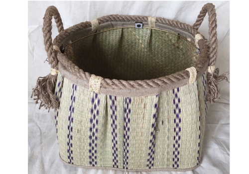 TT-160741 Seagrass basket, pattern color as it is