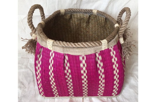 TT-160743 Seagrass basket, pattern color as it is.