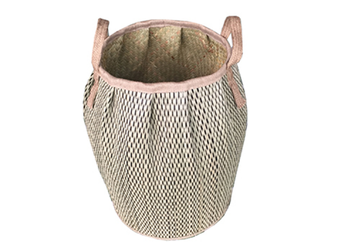 TT-160894 Seagrass laundry basket.